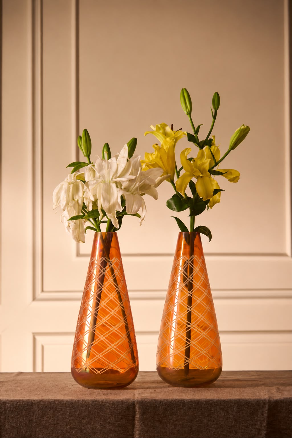 Honey Vases, set of 2, with lilies